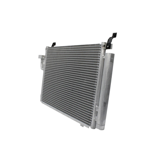 Condensador Automotriz Hyundai i10 11-18
