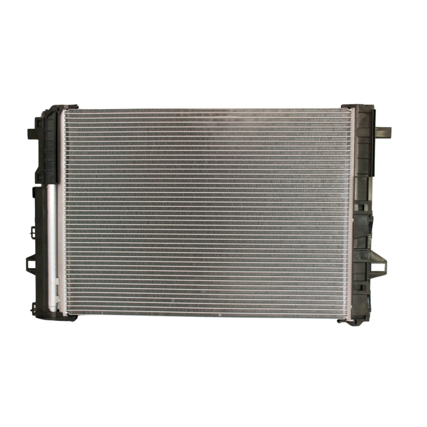 Condensador Automotriz Mercedes Benz CLA250 14-20