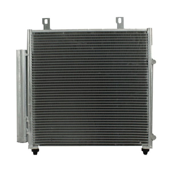Condensador Automotriz Mitsubishi Mirage 17-19 Attitude 12-21