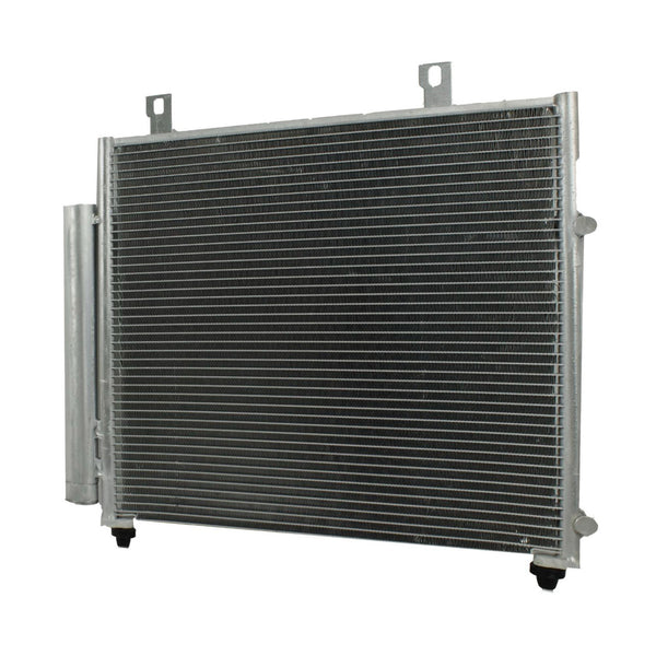 Condensador Automotriz Mitsubishi Mirage 17-19 Attitude 12-21