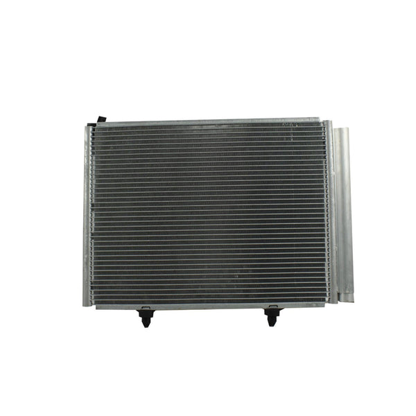 Condensador Automotriz Toyota Avanza 08-11