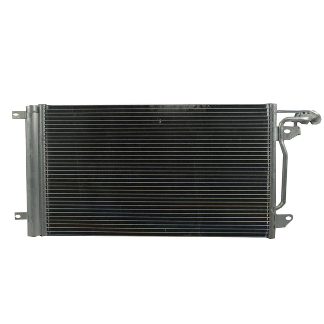 Condensador Automotriz Volkswagen Vento 14-19 Ancho 18 In