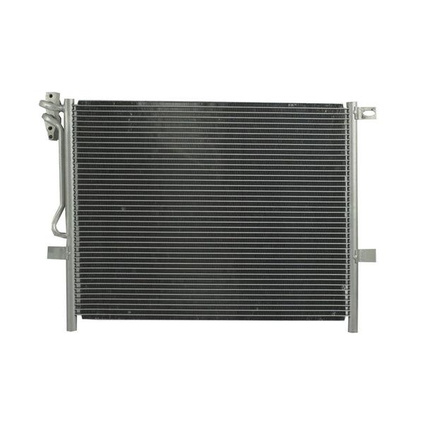 Condensador Automotriz BMW 320i 323i 323Ci 325i 328i 330i M3 Z4 99-09