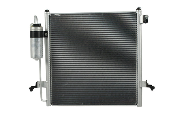 Condensador Automotriz Mitsubishi L200 06-06 Con Deshidratador