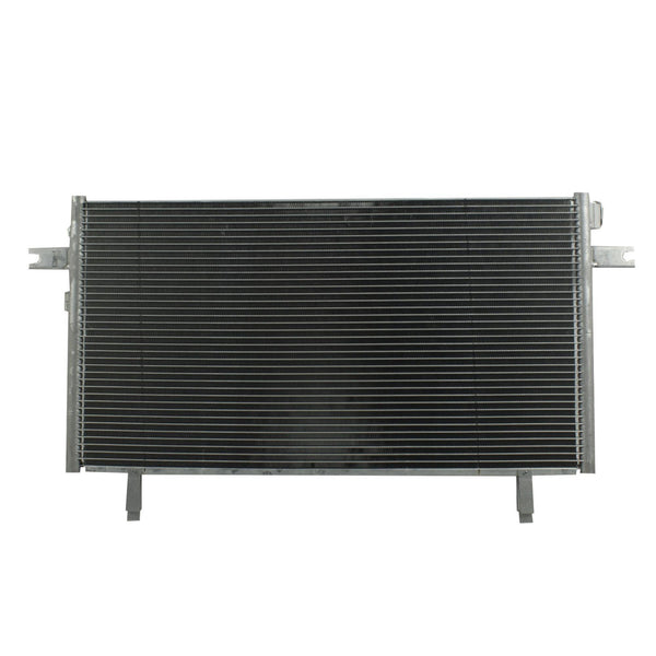 Condensador Automotriz Nissan Pathfinder LE SE XE 01-02