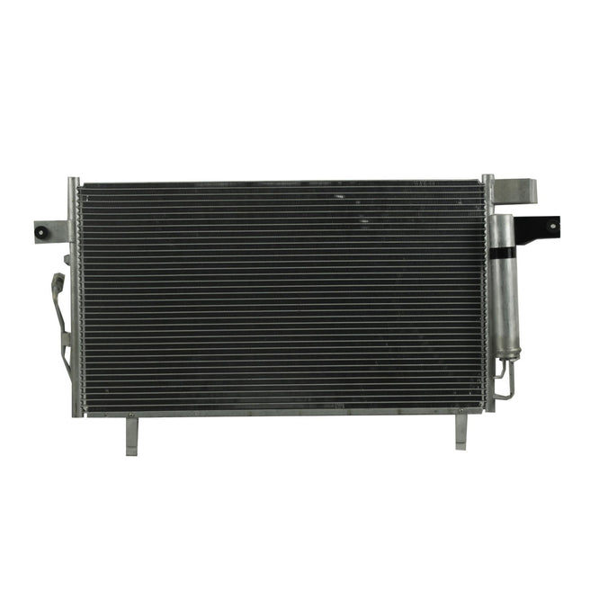 Condensador Automotriz Nissan Pathfinder LE SE INF QX4 00-04