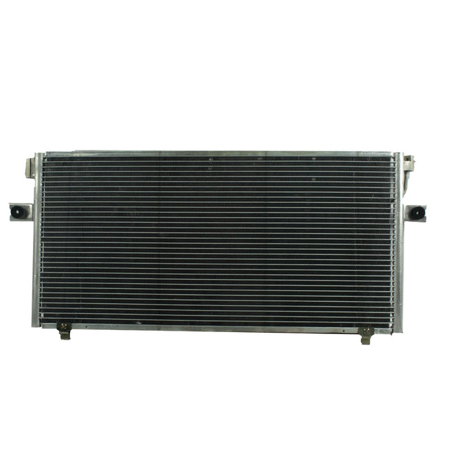 Condensador Automotriz Nissan Altima SE XE 00-01