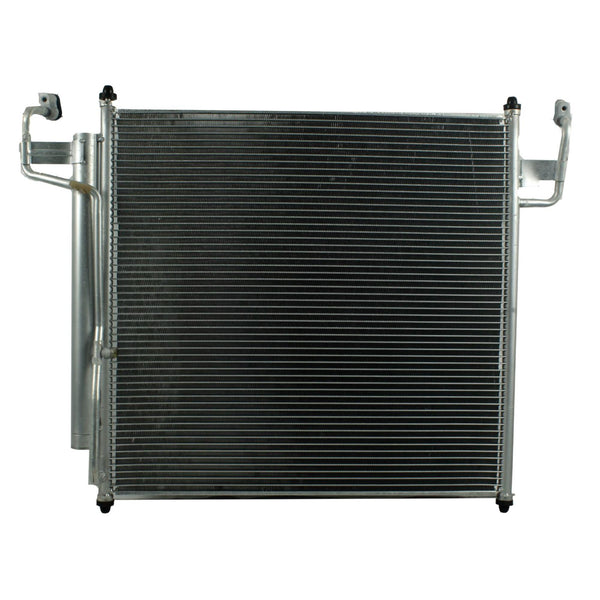 Condensador Automotriz Nissan Armada Pathfinder QX56 Titan 04-06