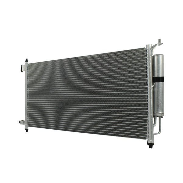 Condensador Automotriz Nissan Cube Tiida Versa 07-13