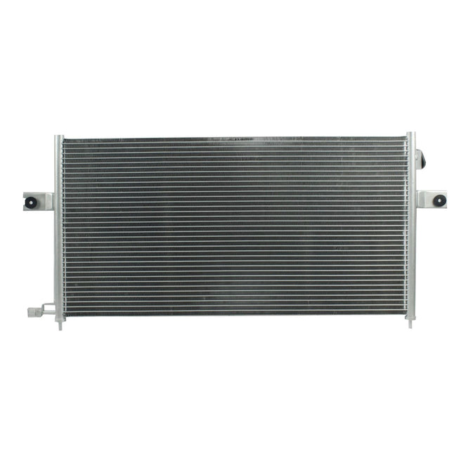 Condensador Automotriz Nissan King Cab D22 Pick Up D22 98-98