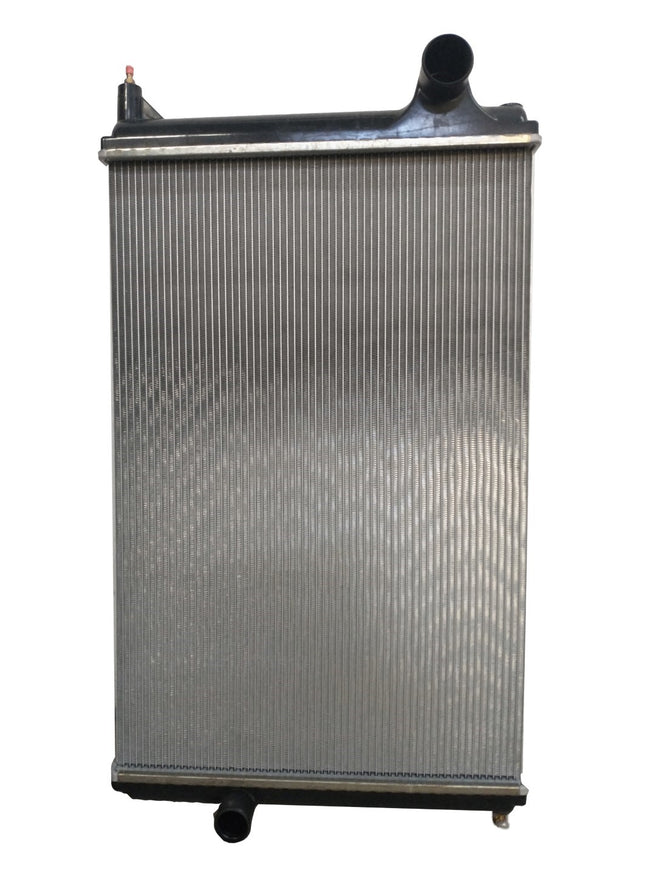 Radiador Tracto Camion Ford Steriling 98-04 Plastico/Aluminio T/M