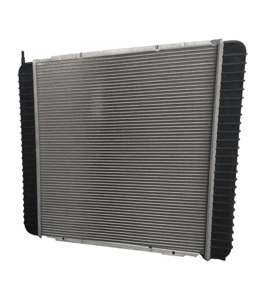 Radiador Tracto Camion International Navistar Series I 4400 4100 02-07 Plastico/Aluminio