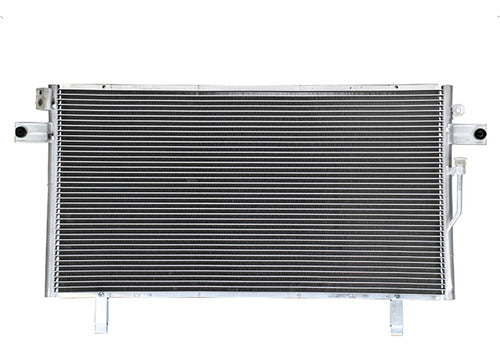 Condensador P/ Nissan Pathfinder 1998-2000