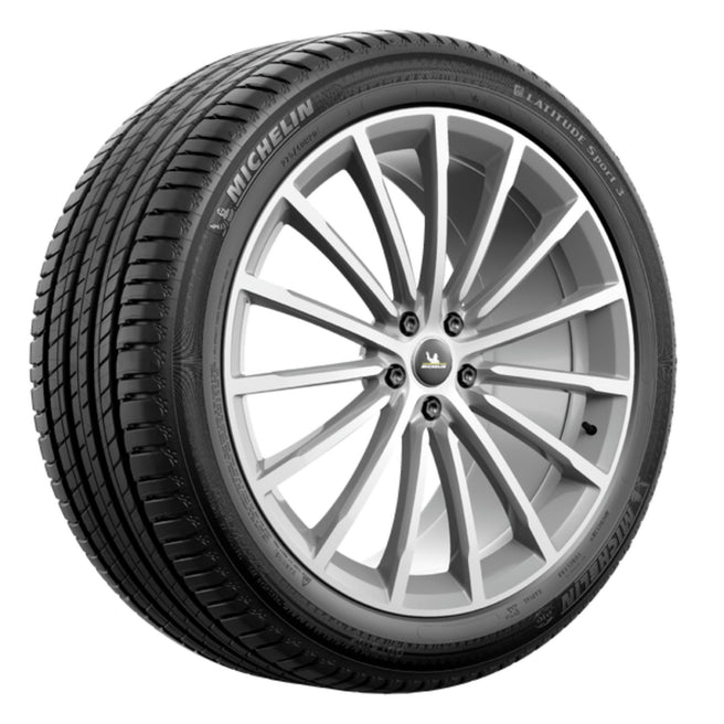 Llanta 235/65 R17 104W Michelin Latitude Sport 3 AO
