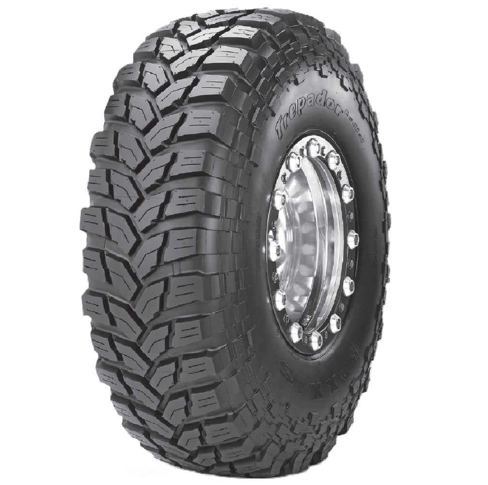 Llanta maxxis 42X14.50-17 121L M-8060 Trepador