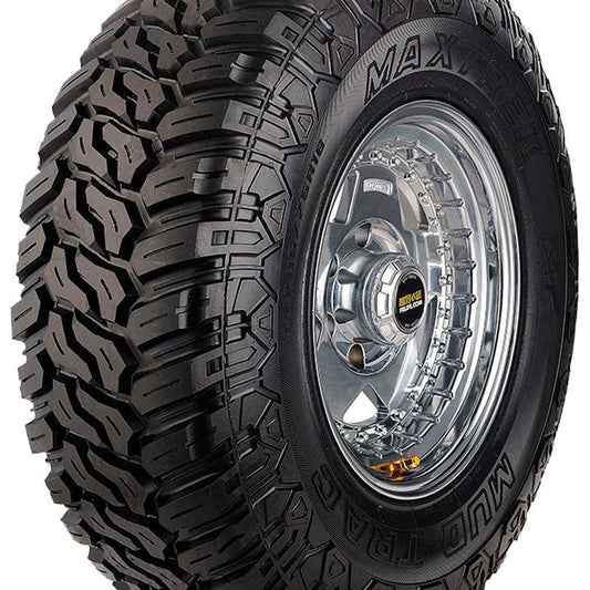 Llanta LT285/55R22 124/121R MAXTREK MUD TRAC AUTO