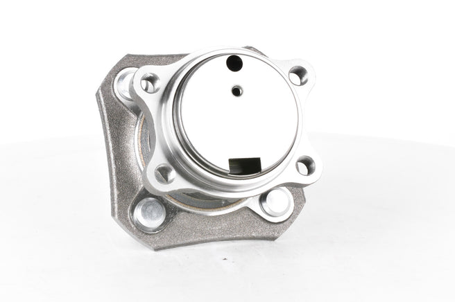 Maza de Rueda Trasero 4 Birlos 4 Barrenos Con Conector FWD Nissan Sentra 2007-2012
