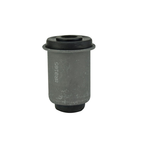 Buje de Horquilla Delantero Inferior P/ Nissan Cabstar 2008-2015 2.5 L4