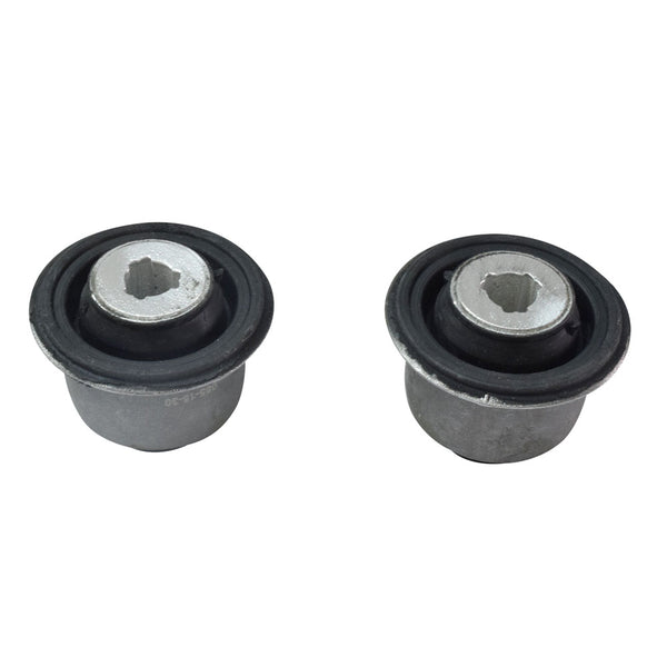 Buje de Horquilla Delantero Inferior P/ Nissan Platina 2002-2010 1.6 L4
