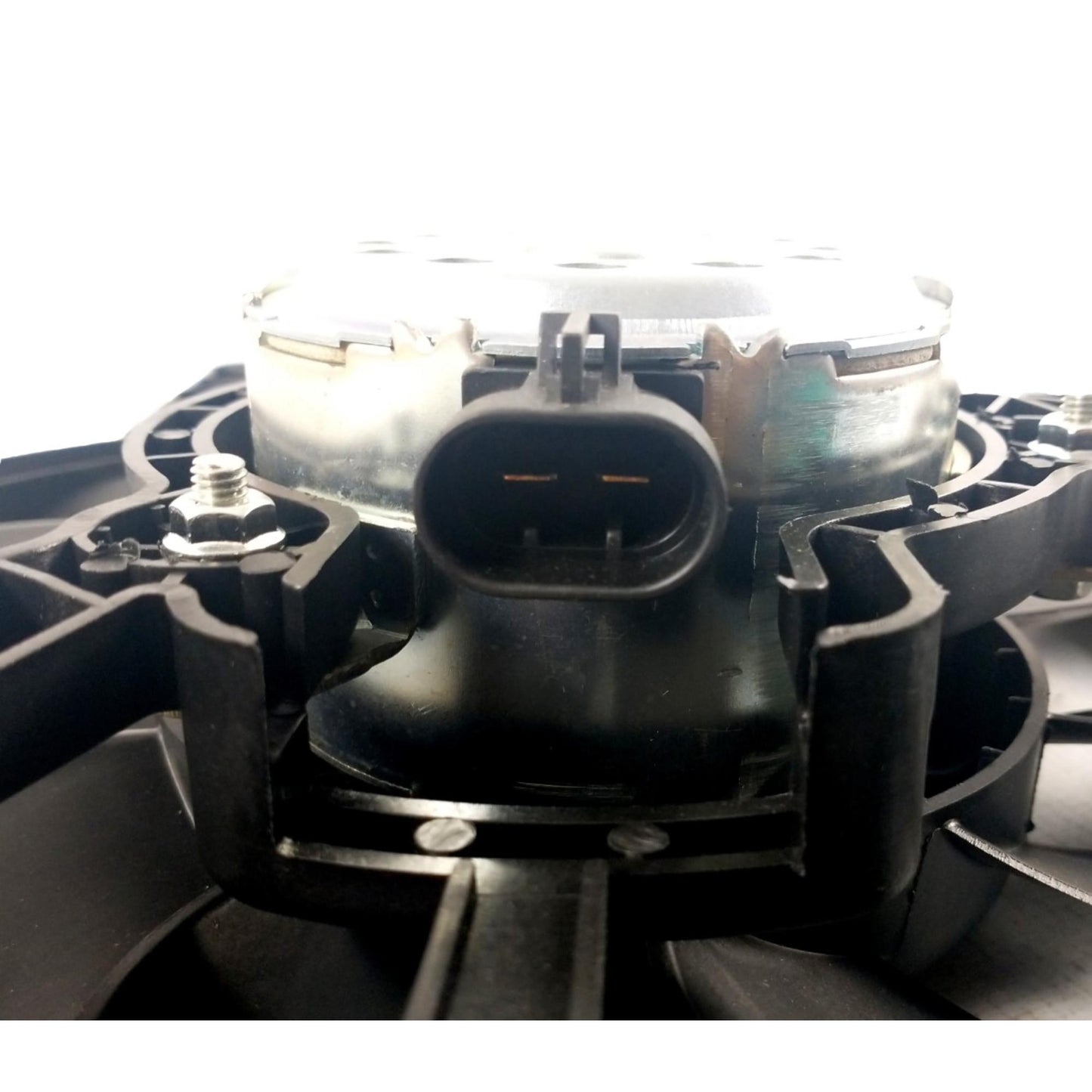 Motoventilador Automotriz Ford Courier 01-12