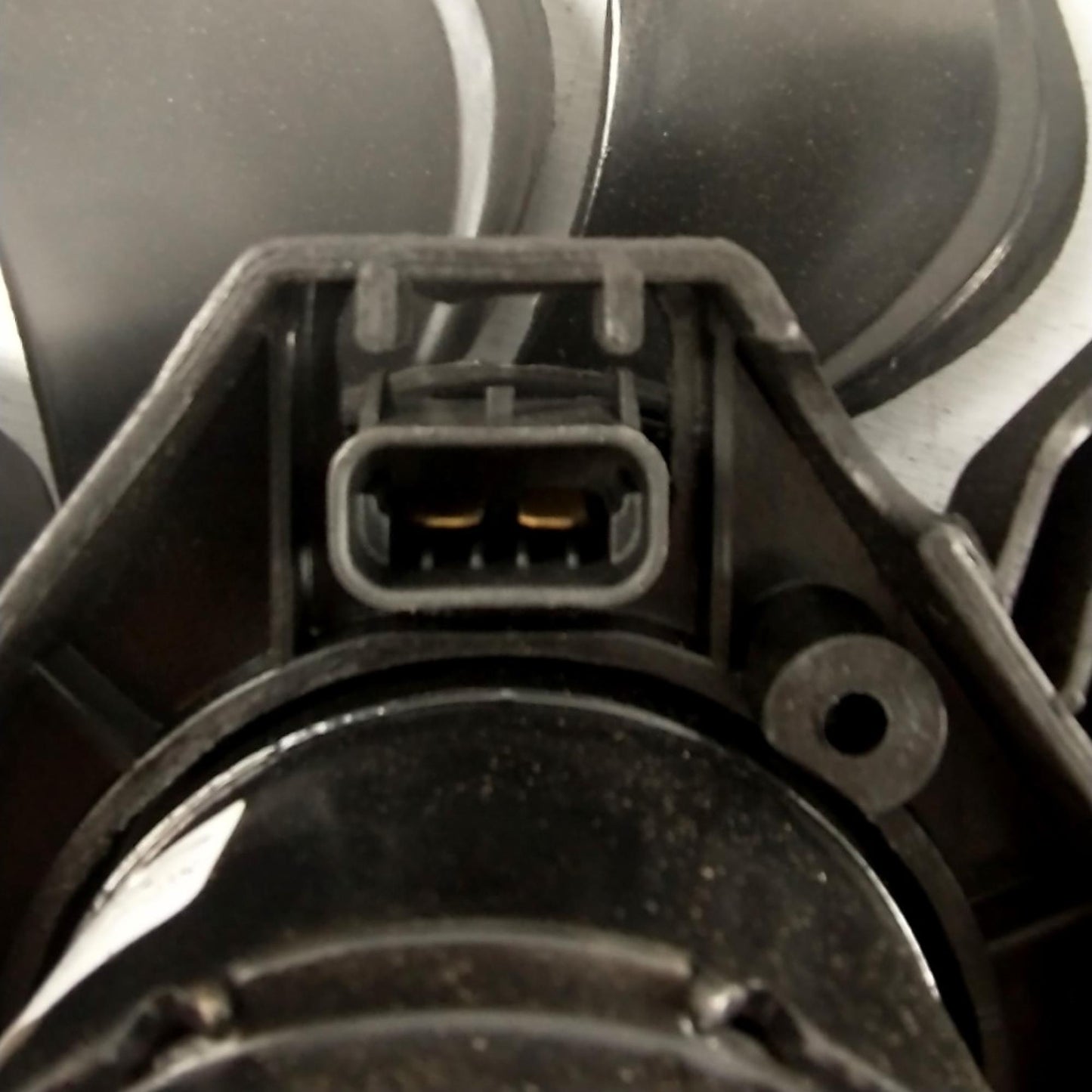Motoventilador Automotriz Pontiac Grand Prix 99-03