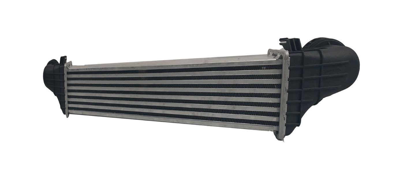 Intercooler Meredes Benz e320 05-06