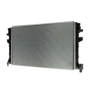Radiador Automotriz Auxiliar Volkswagen Golf 15-19