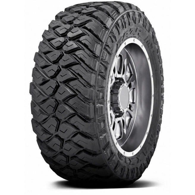 Llanta 265/65 R17 112T Maxxis RAZR AT 811