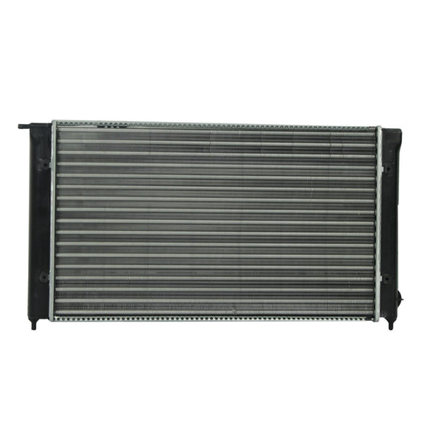 Radiador Automotriz Volkswagen Caribe Atlantic Golf Jetta Cabriolet T/M 85-92 34mm Aluminio M