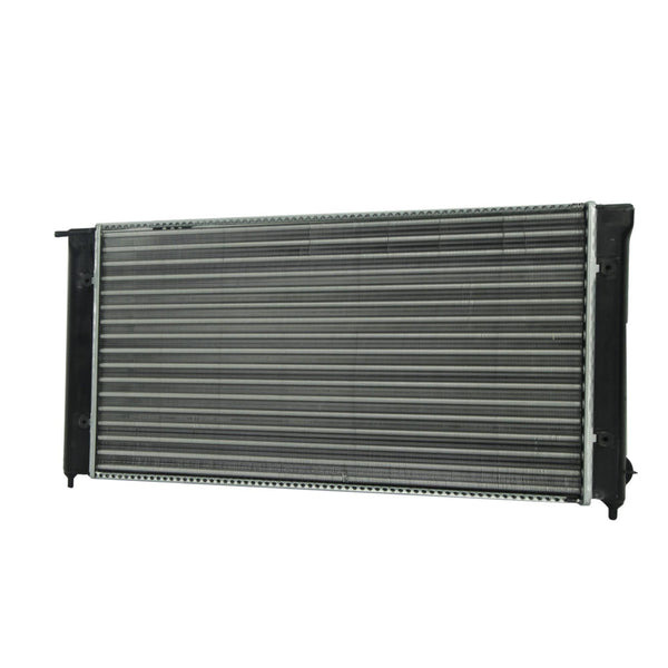 Radiador Automotriz Volkswagen Caribe Atlantic Golf Jetta Cabriolet T/M 85-92 34mm Aluminio M